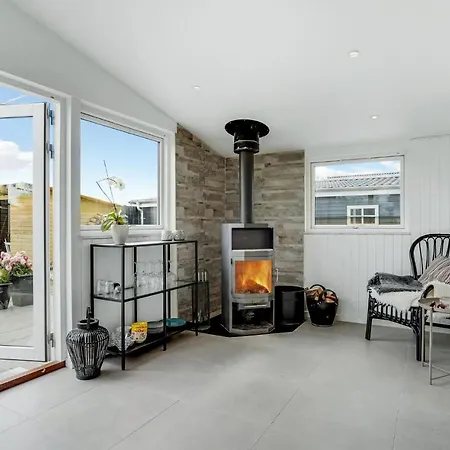 Amazing In With House A Panoramic View Mesinge